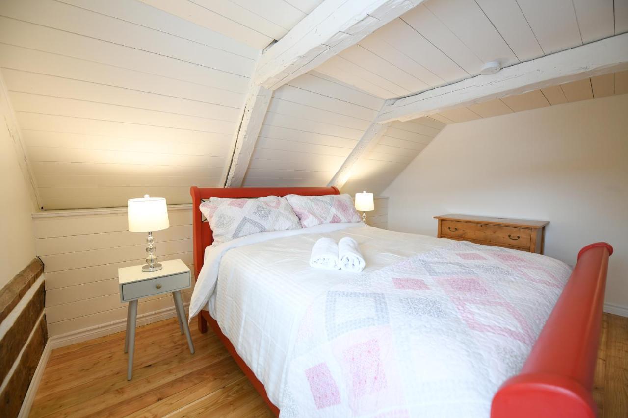 La Maison Bleue Saint-Ferreol-les-Neiges ภายนอก รูปภาพ